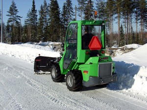 avant snow plow 5