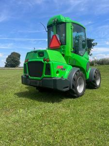 Full Cab - Avant 760i on Agri Tyres – inc rear side weights